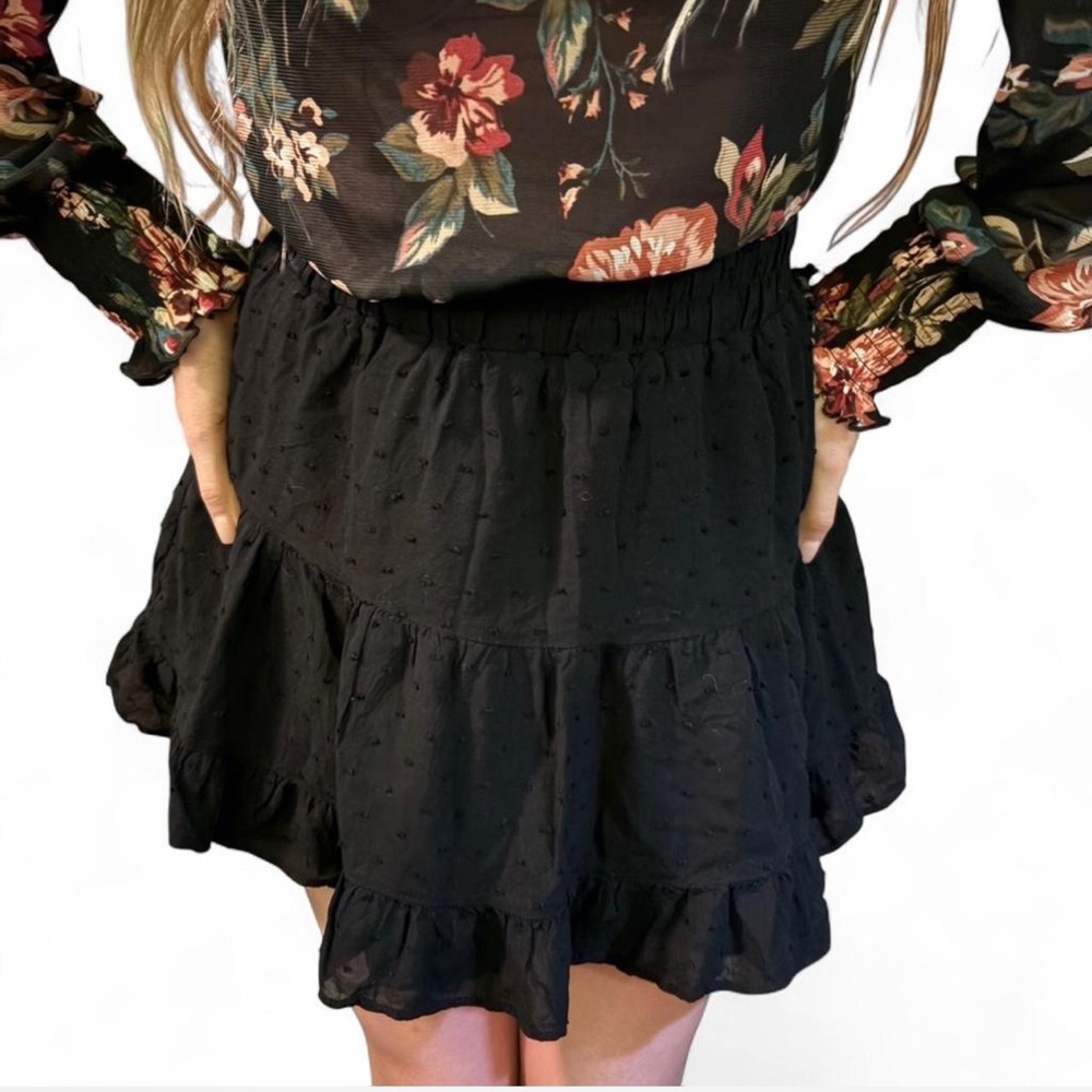 black ruffled mini skirt Xsmall high waisted double layers